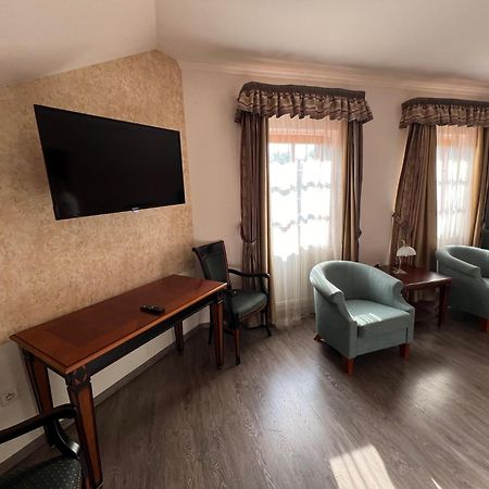 Hotel Gold Chotoviny Dış mekan fotoğraf