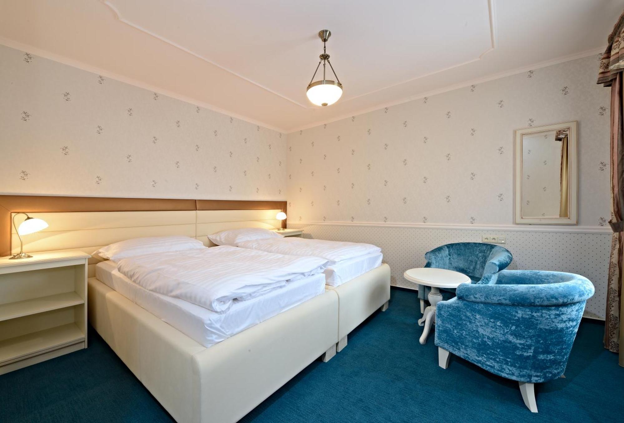 Hotel Gold Chotoviny Dış mekan fotoğraf
