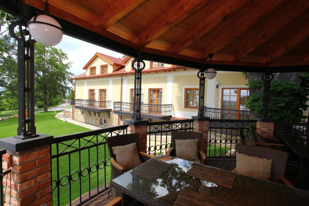 Hotel Gold Chotoviny Dış mekan fotoğraf